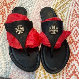 Tory Burch Everly thong leather sandal